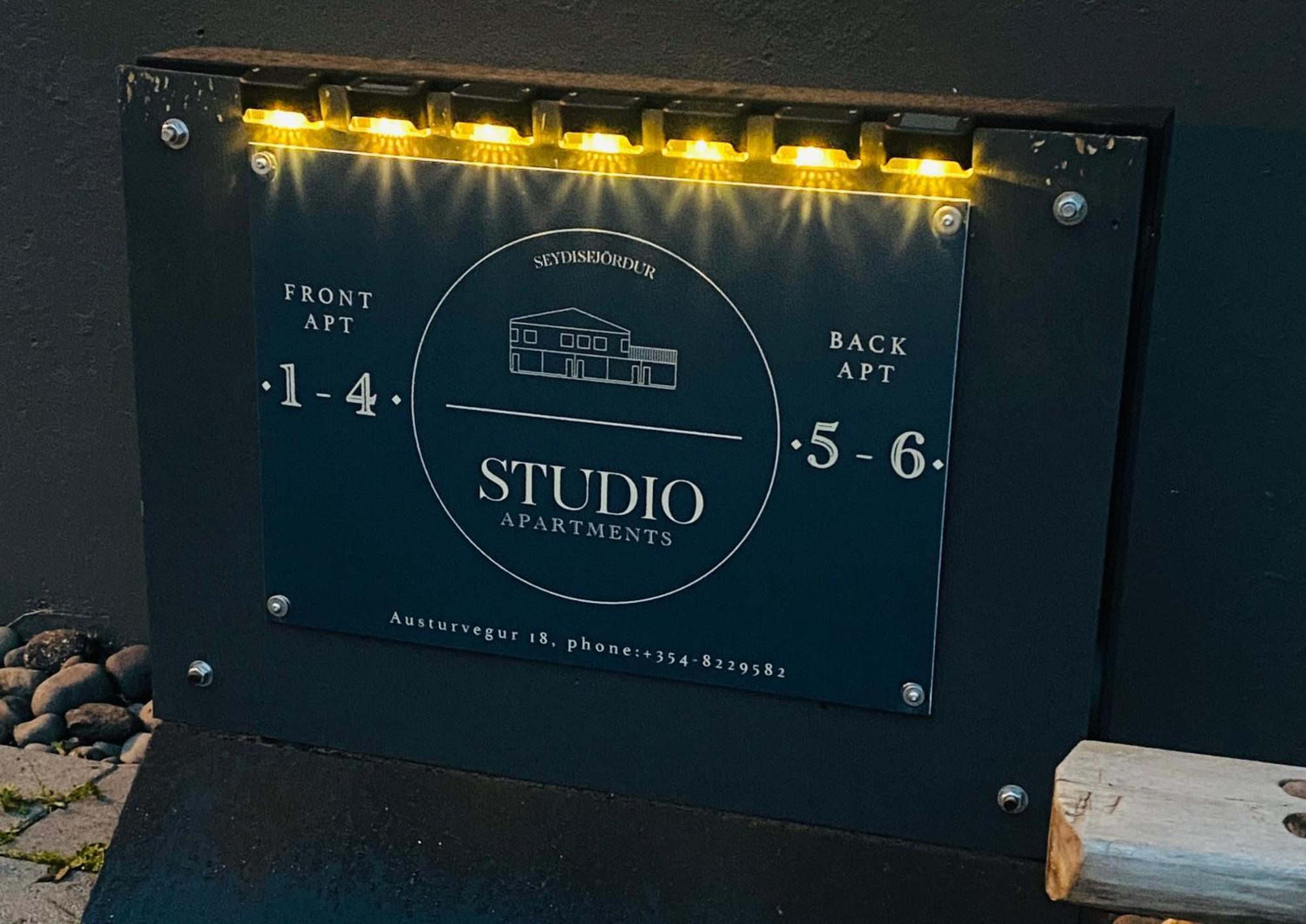 Studio Apartments Seyðisfjörður Exteriör bild